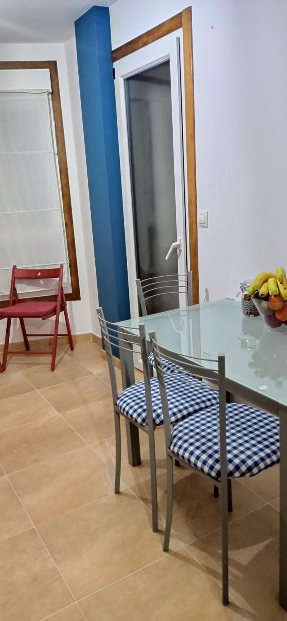 Suite In Shared Apartment Сее Екстериор снимка